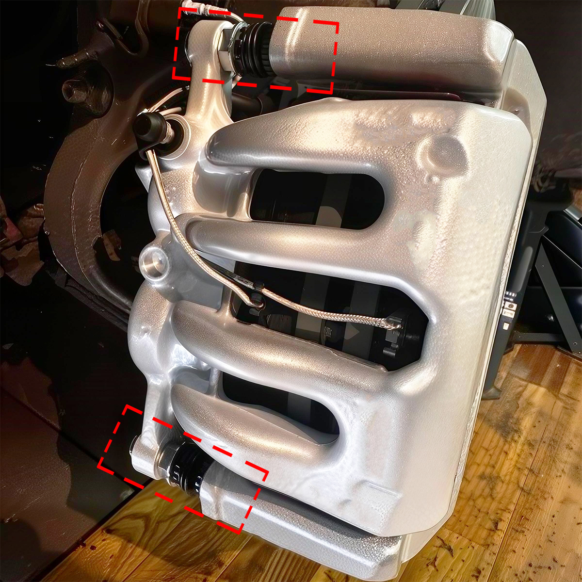 Left Rear Right Brake Caliper  - Gliding Disc Slider のレビューと価格